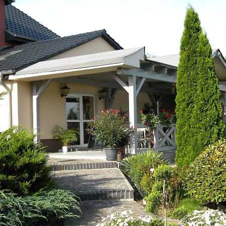 Gasthaus Ela Hotel Dahlewitz Екстериор снимка